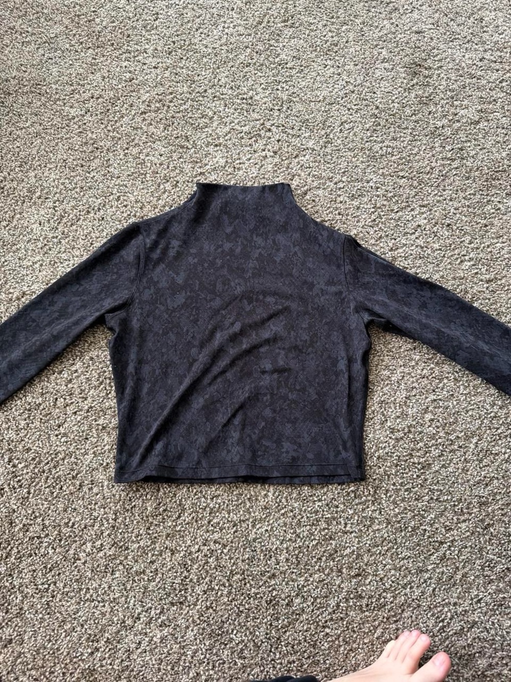 lululemon athletica Black Long-Sleeve Mock Neck Top